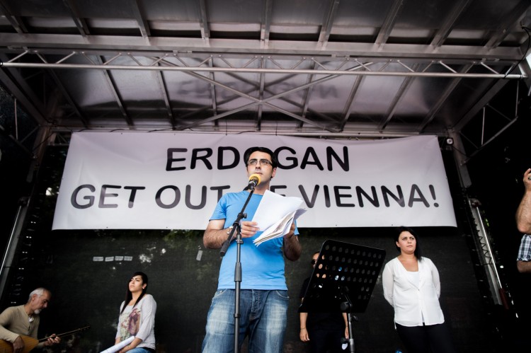 AntiErdoganVienna0001