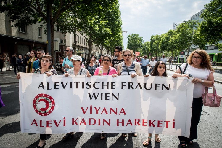 AntiErdoganVienna0010