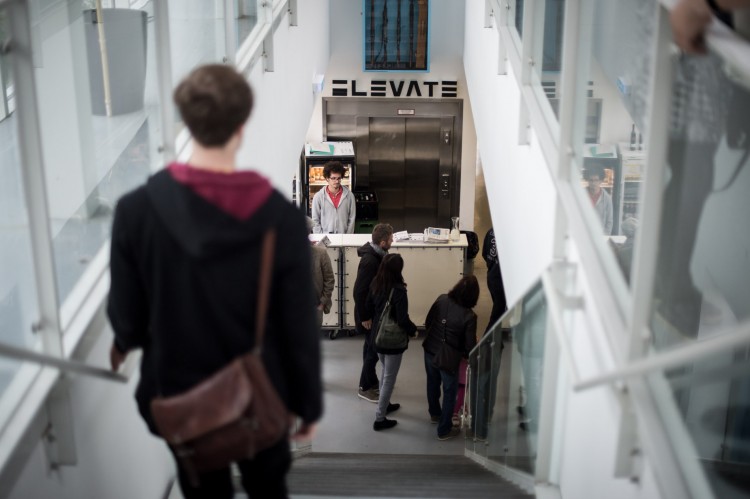 Elevate140020